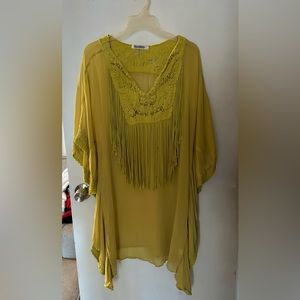 monoreno Beach cover up fringe top